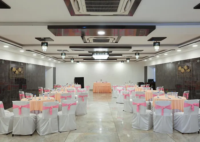 Hotel President, Pure Veg